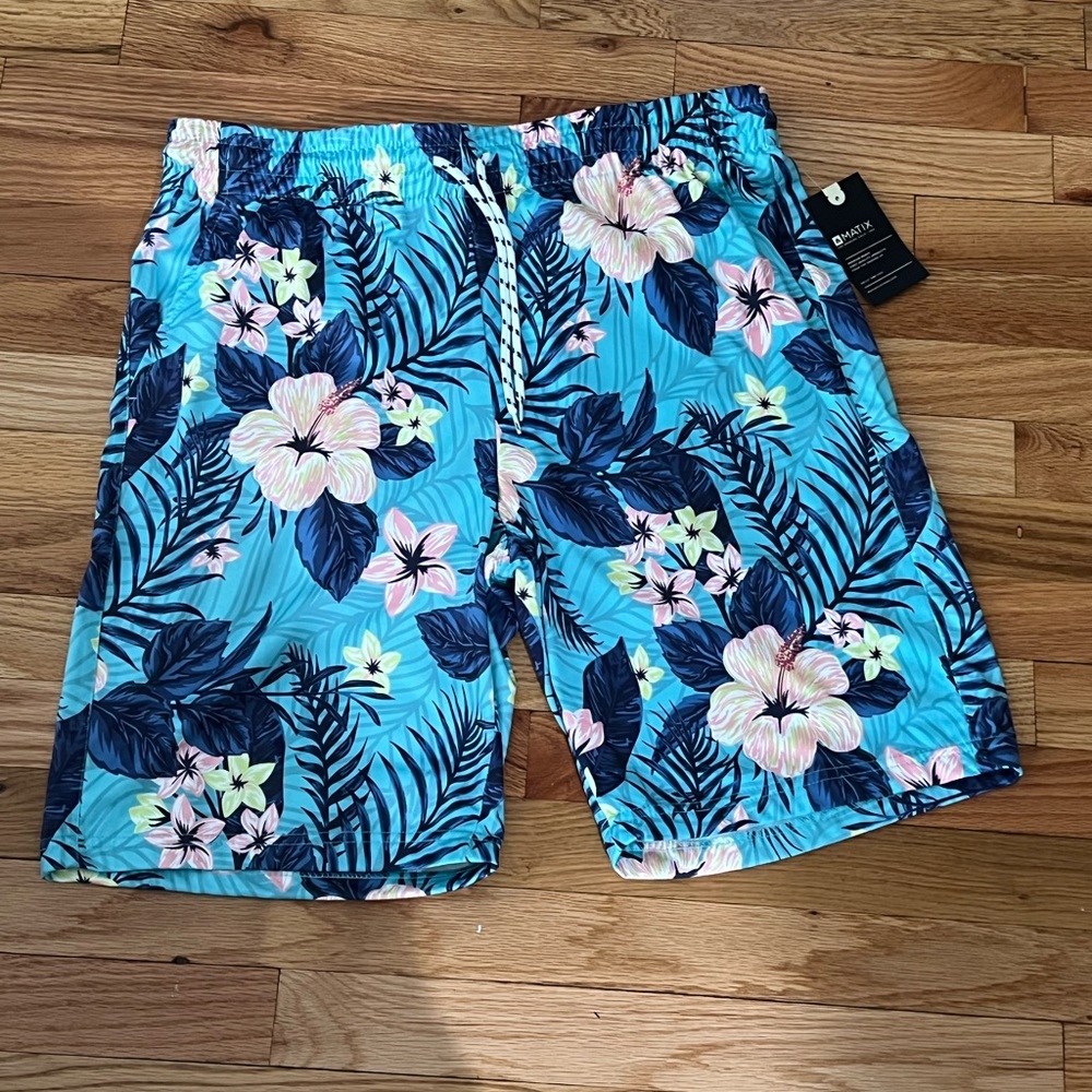 Matix shorts for men